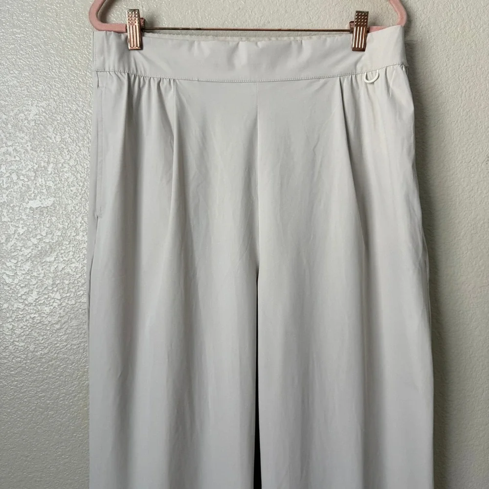 Nike Dri-FIT 24.7 PerfectStretch Wide Leg High Rise Pleated Pants Womens Large